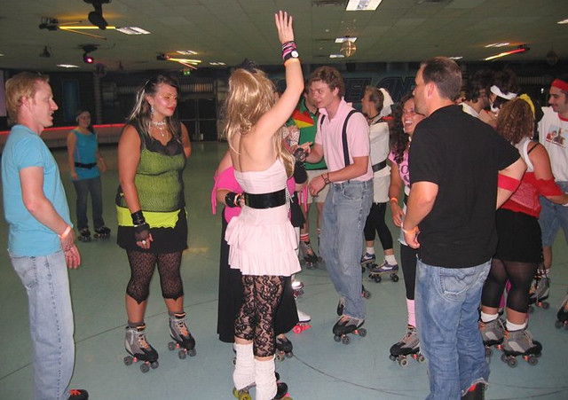 80s roller disco, roller rink, roller skating, party at skateland, 80s party, what to wear to an 80s party