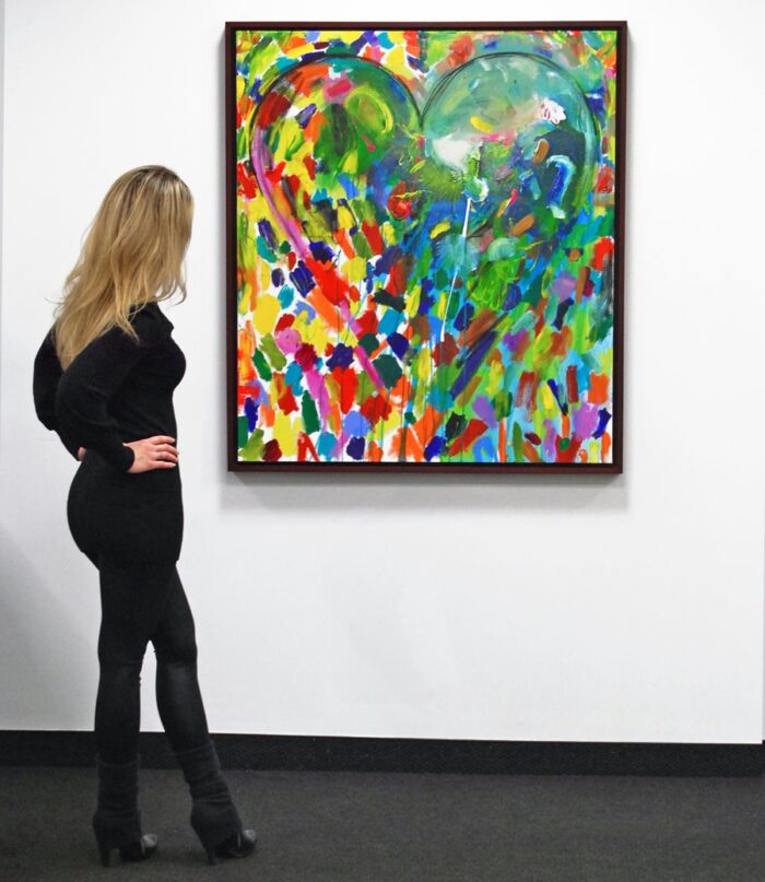 all black outfit in an art gallery with jim dine heart paintings posing with the art in 2008 style