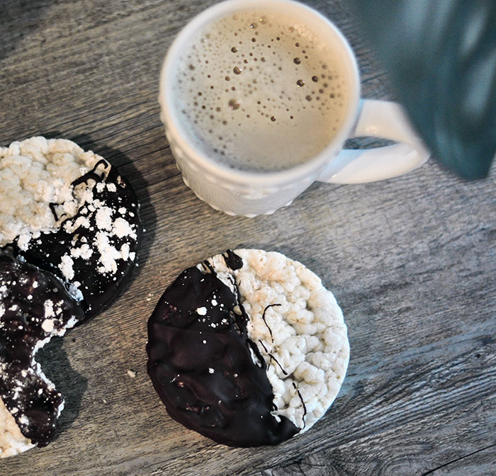 Chocolate dipped rice cakes