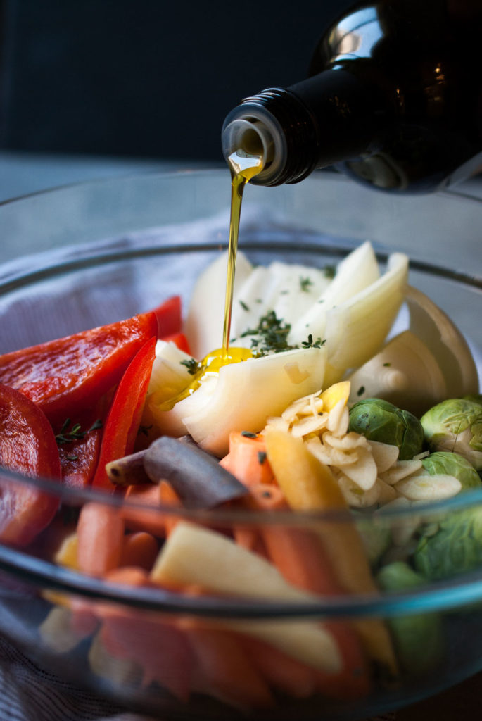 Sheet-Pan-Lemony-Roasted-Sausage-Veggies- 