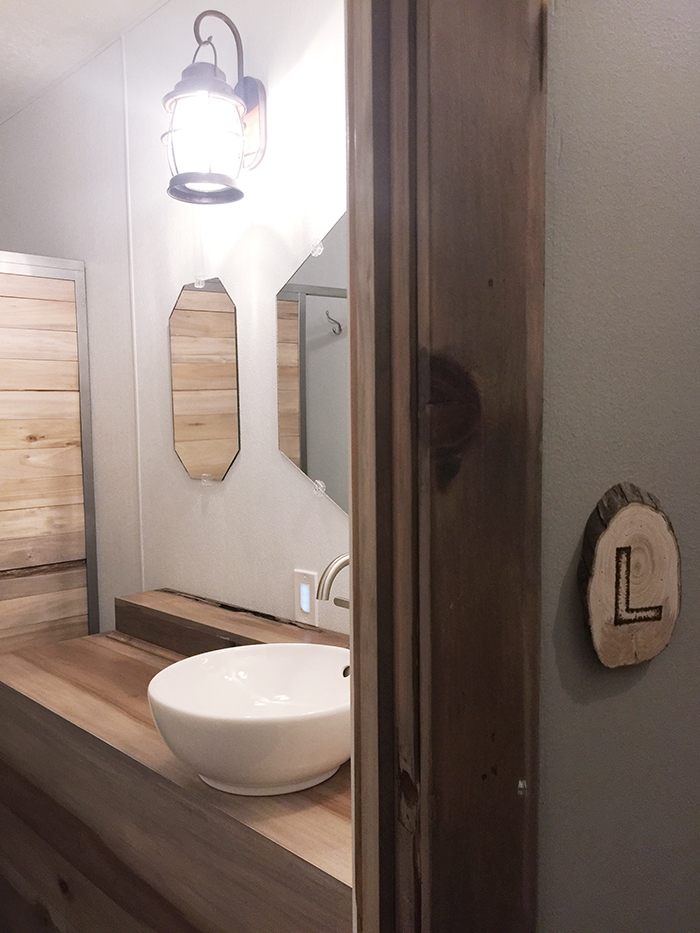 rustic modern ladies public restroom - dogwood tavern