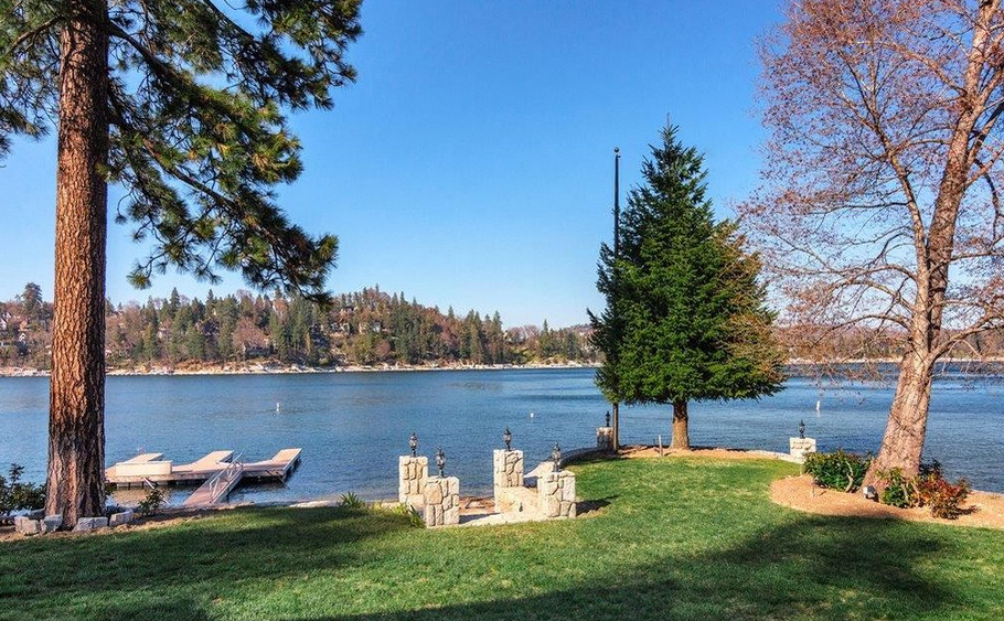 Lake Arrowhead waterfront home