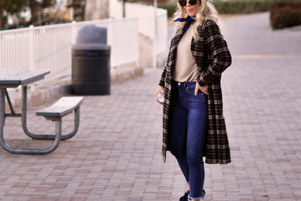 fall style on the lake - plaid coat and jeans