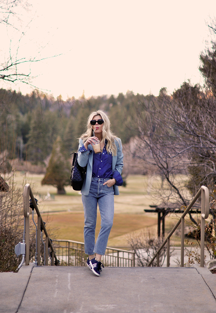 denim on denim look, vintage levis outfit, monochromatic blue outfit, quilted vegan leather backpack, late winter style, golf course lake arrowhead