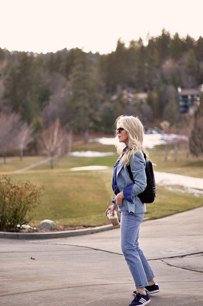 denim on denim look, vintage levis outfit, monochromatic blue outfit, quilted vegan leather backpack, late winter style, golf course lake arrowhead