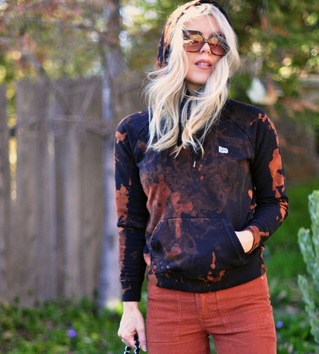 bleach dye sweatshirt diy