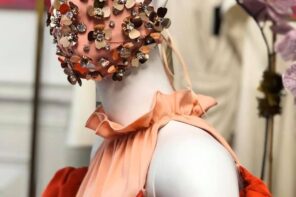 Face Mask, But Make it Fashion! Bejeweled Masks by Christian Siriano