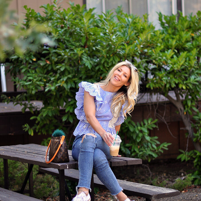 summer outfit-jeans and ruffled top