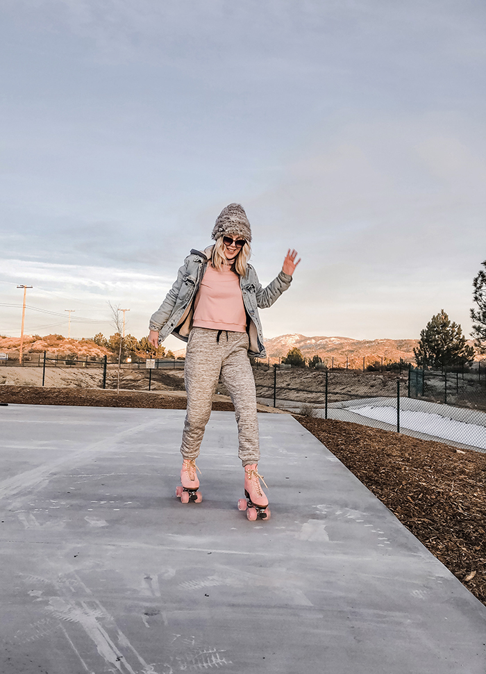 roller skating, pink moxi skates, moxi lollys, outdoor skates, winter style, what to wear with skates