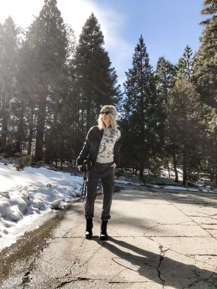 casual winter outfit, loose fitting pants, outfit with docs, winter spring transitional style, style blogger, lake arrowhead, street style