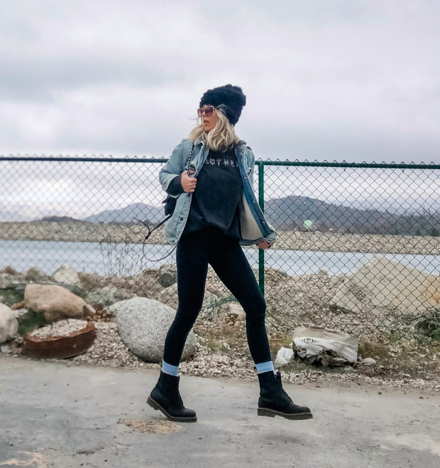 90s look, oversized tee, MOTHER, denim jacket, docs and leggings, dr martens, by the lake, lake arrowhead, winter style, cloudy day, overcast