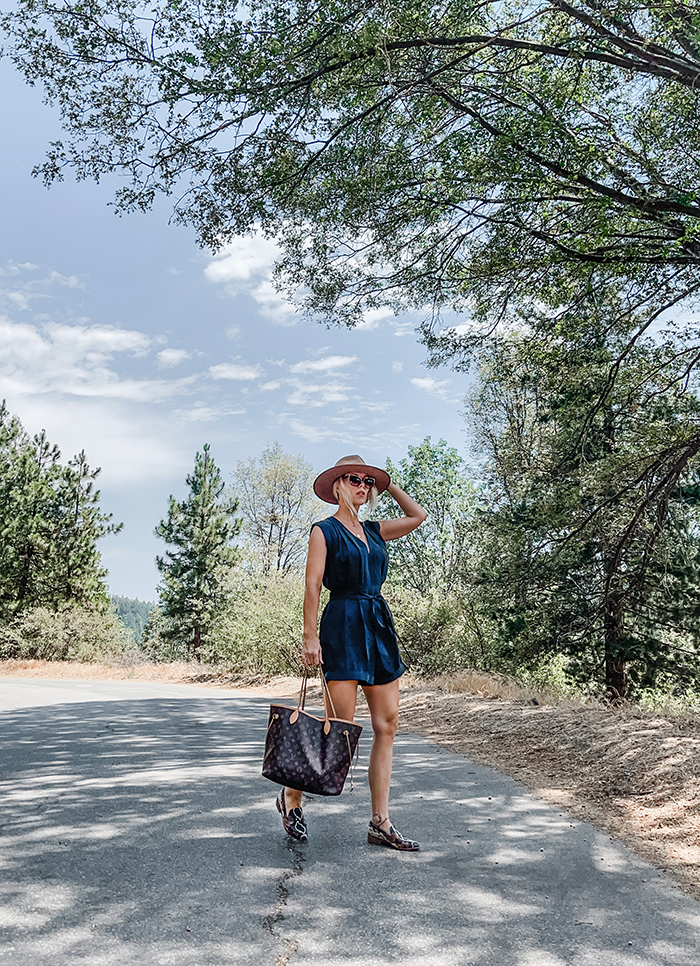 silk blue black romper-snakeskin flats-louis vuitton neverfull bag-fashion blogger-style over 40-lake arrowhead-sky-trees