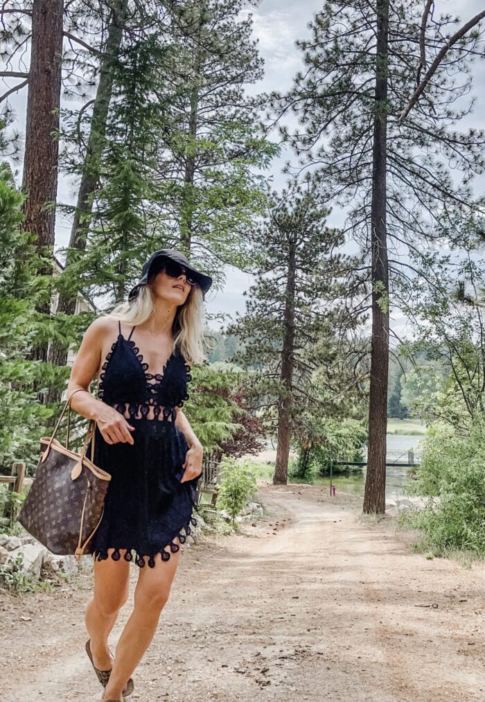 little black dress, summer style, summer dresses, louis vuitton bags, louis vuitton neverfull bag, fashion blog, lake arrowhead, country club, country club golf course, lake arrowhead pool