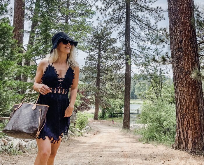 little black dress, summer style, summer dresses, louis vuitton bags, louis vuitton neverfull bag, fashion blog, lake arrowhead, country club, country club golf course, lake arrowhead pool