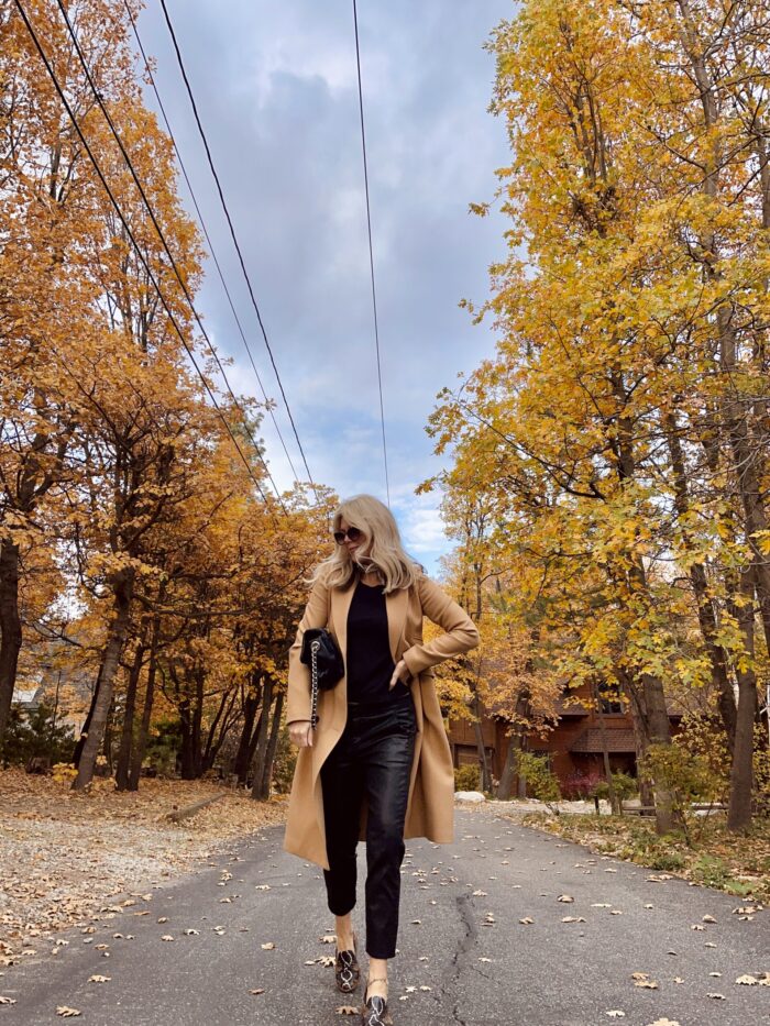 fall style, camel coat, black and camel, fall colors, fall vibes, autumn, orange leaves, lake arrowhead, style over 40, LA bloggers, blogs, style blogs, fashion blogs, loafers