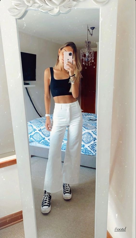 how to wear white ivory wide straight leg cropped jeans