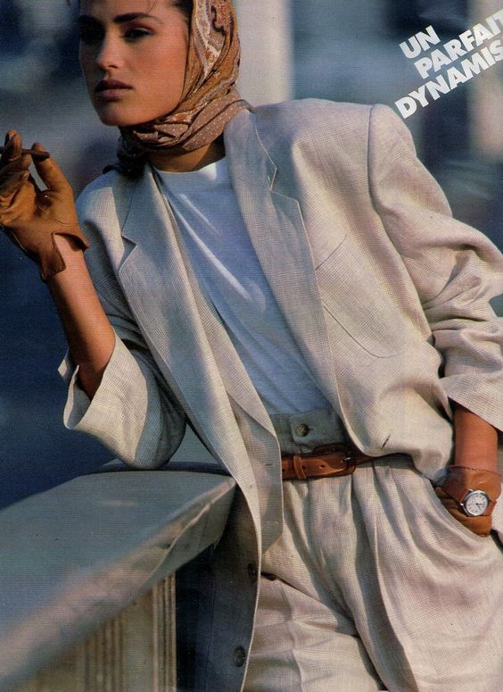 vintage fashion, vogue patterns, vintage patterns, banana republic, casual cool, safari aesthetic, fashion trends, what to wear now