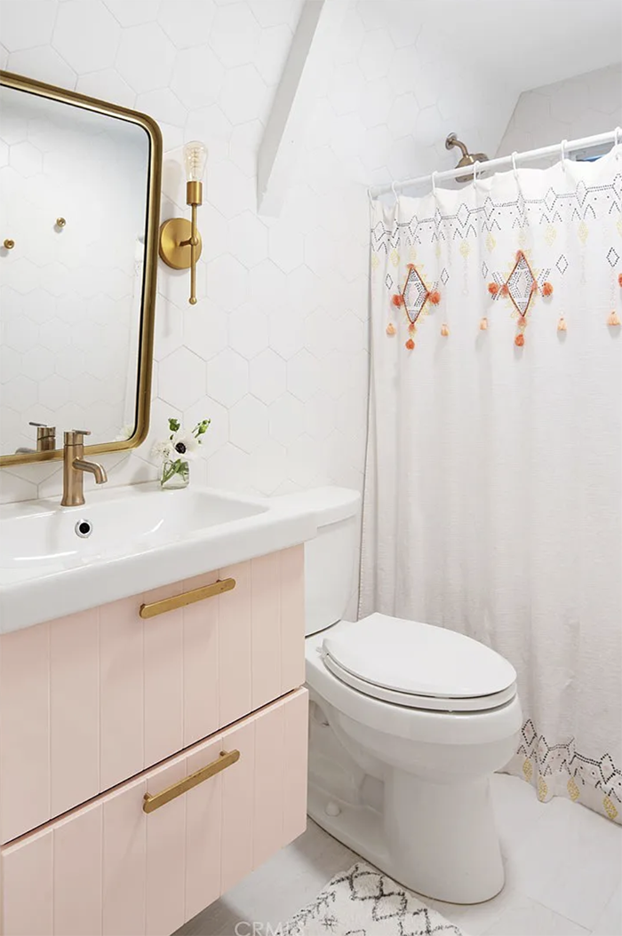 pink and white bathroom