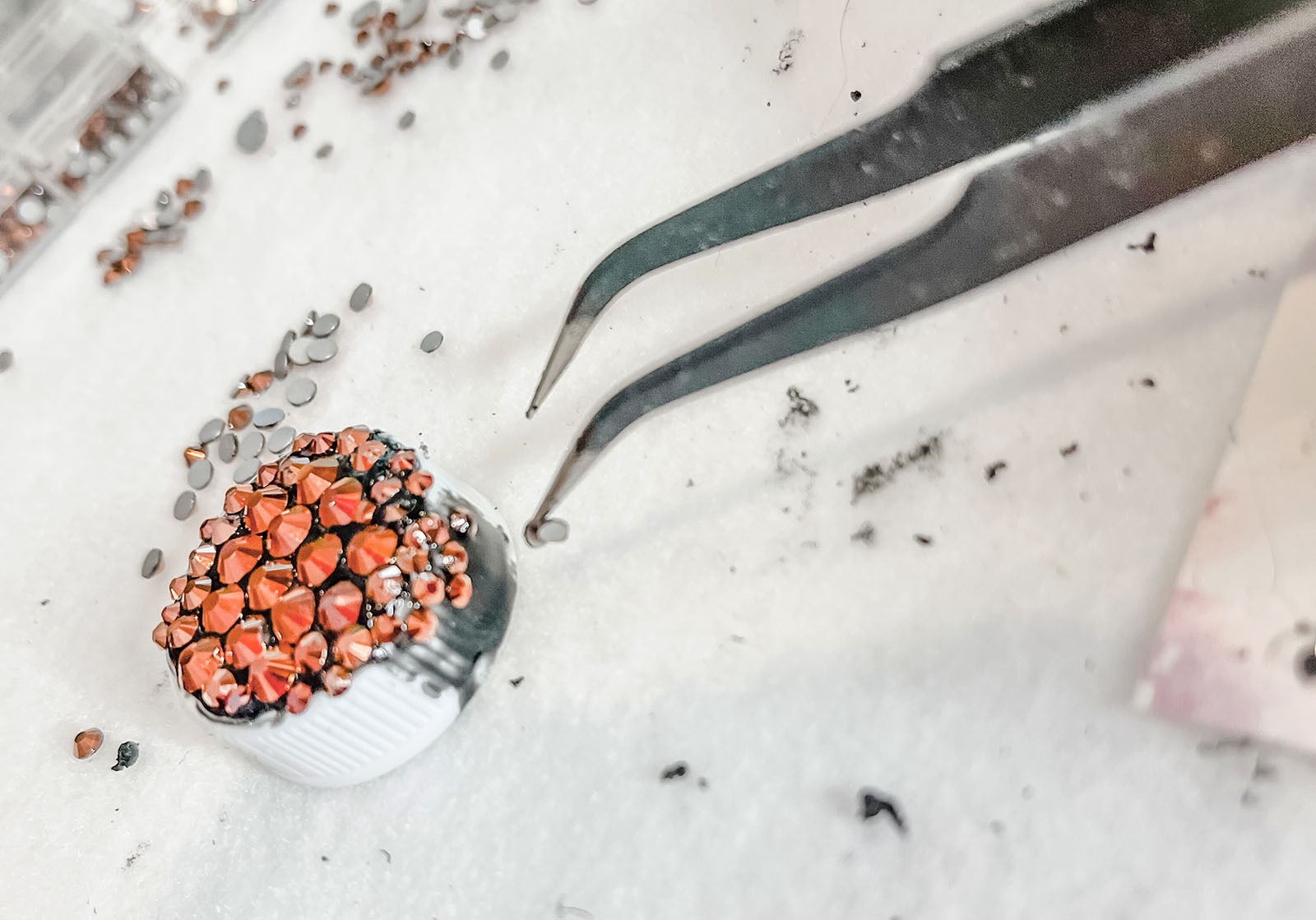 DIY Crystal Studded Pill Box for your Handbag