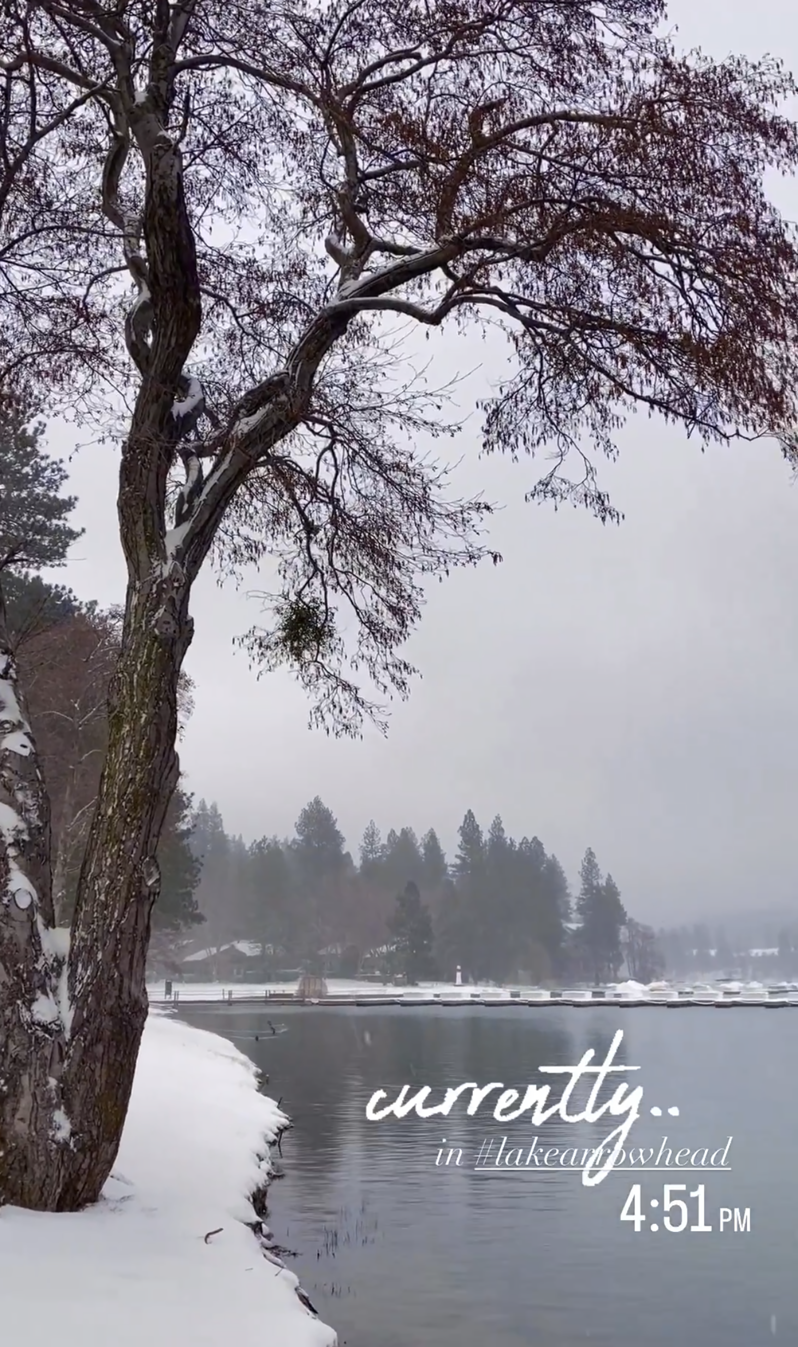 meadow bay north snow lakeshore in lake arrowhead february storm blizzard socal 2023