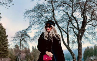 valentine's day outfit-little black dress-vintag black faux fur coat-red bag