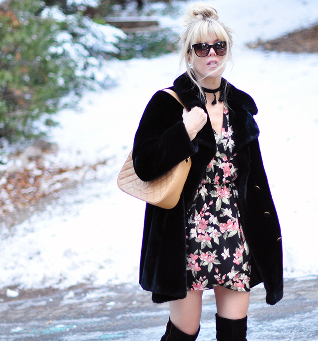 60s meets 90s style in the snow_faux fur coat_chanel bag