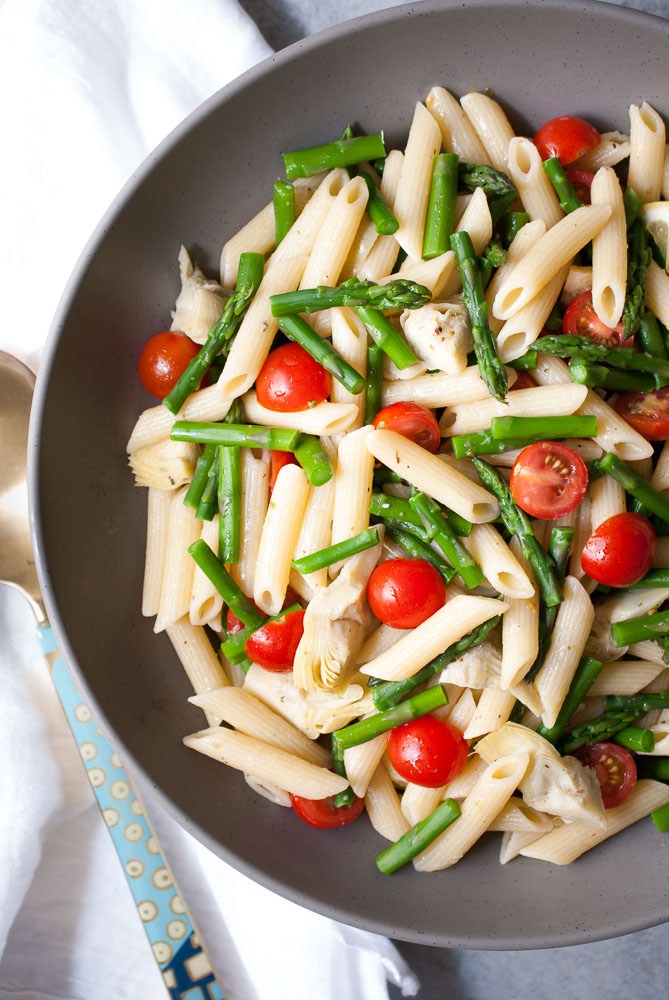 Artichoke-Aspargus-Tomato-Pasta-Salad-3