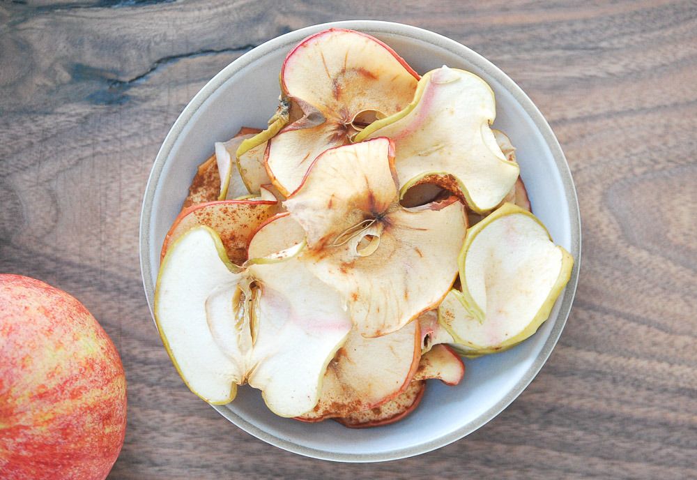 Baked-Apple-Chips-6