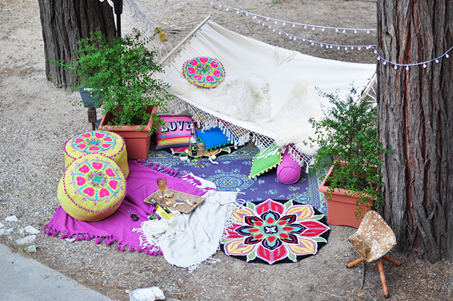 Boho Backyard escape-hammock 4