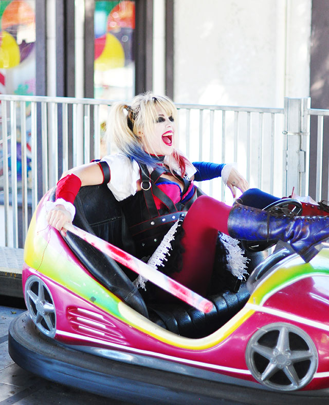 Bumber Cars_Harley Quinn_Arkham_DIY cosplay costume_halloween