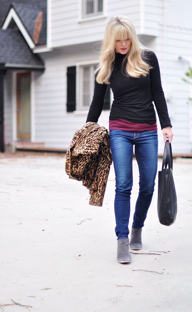 Casual style_jeans_turtlenck_boots