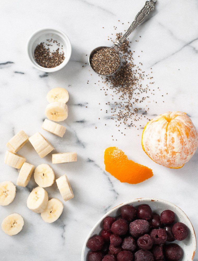 Chocolate-Cheery-Smoothie-Bowl