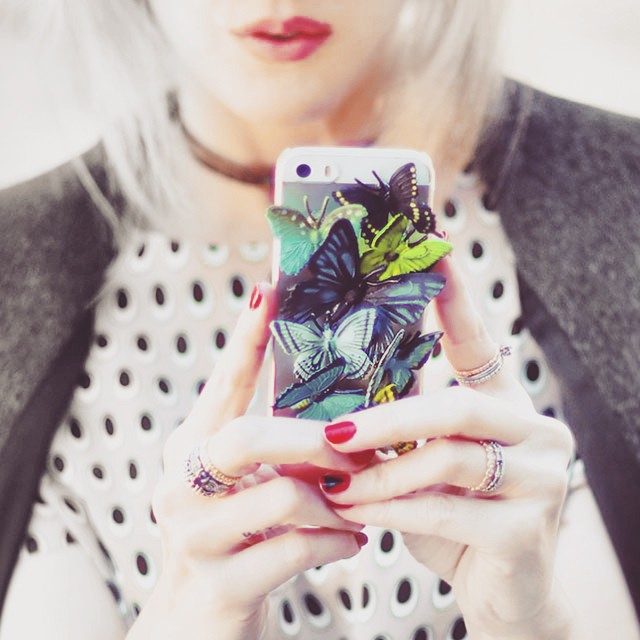 DIY 3D butterflies iphone case tutorial