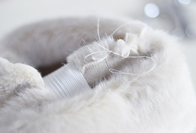 detachable fur cuffs