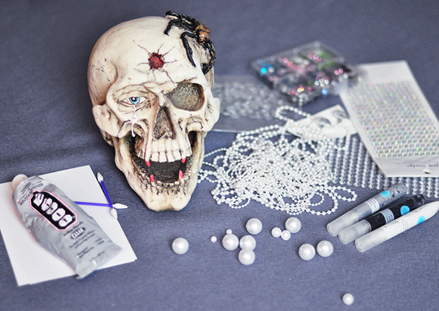 diy-glam-halloween-skull_1