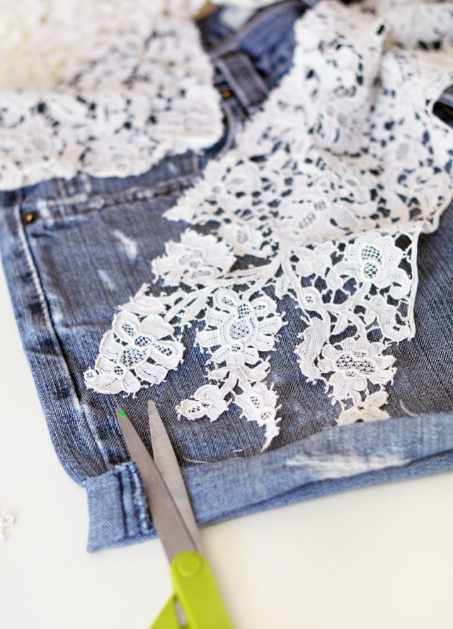 DIY Lace embroidered jean shorts-2