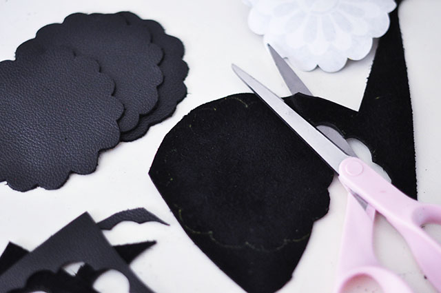 DIY Leather Flower Coasters_1