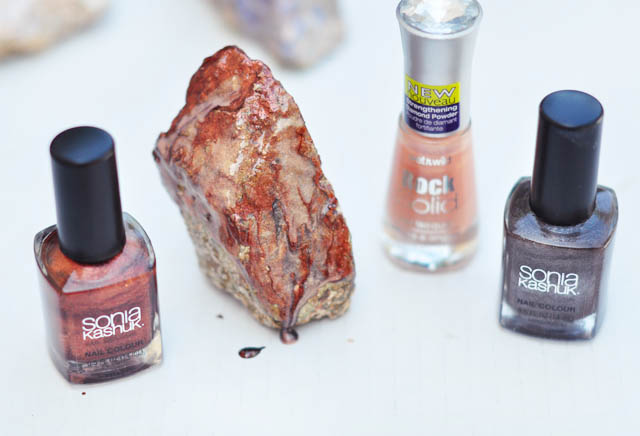 DIY Rock Crystals with nail polish-copper