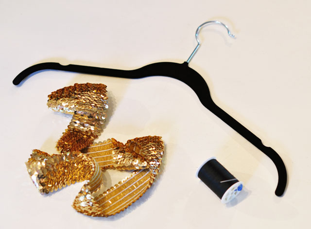 DIY Sequin Hanger-1