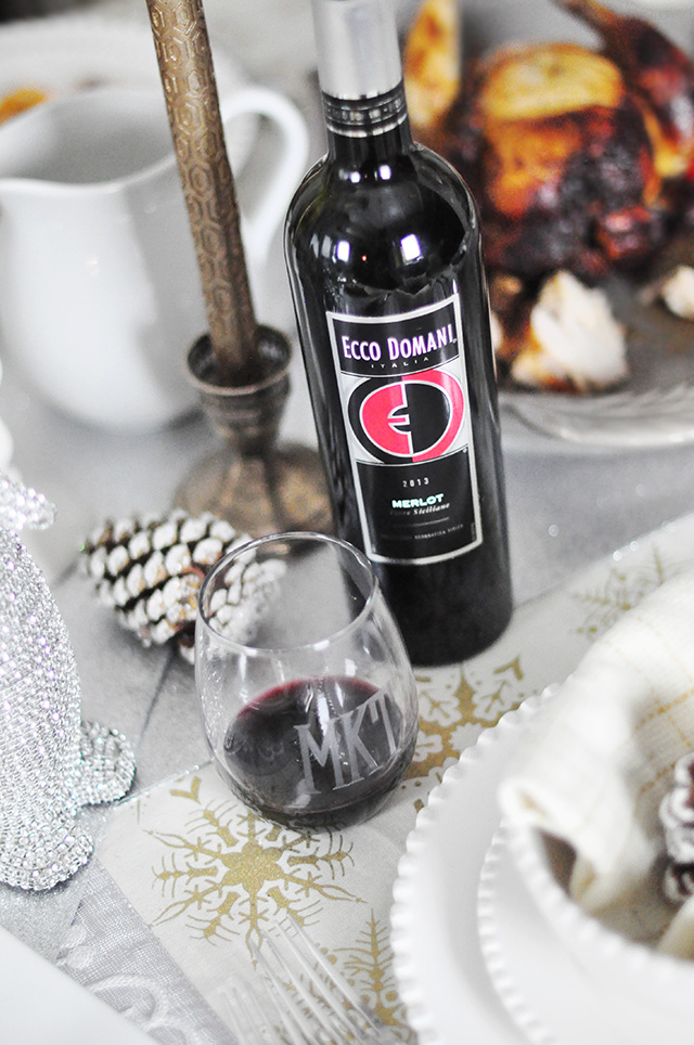 Ecco Domani Merlot_Friendsgiving dinner