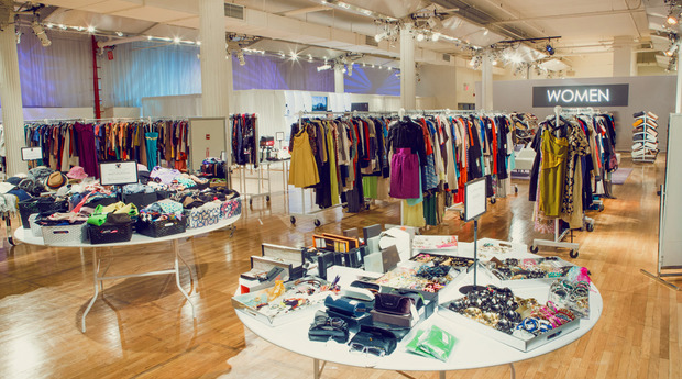 Gilt City Warehouse Sale1