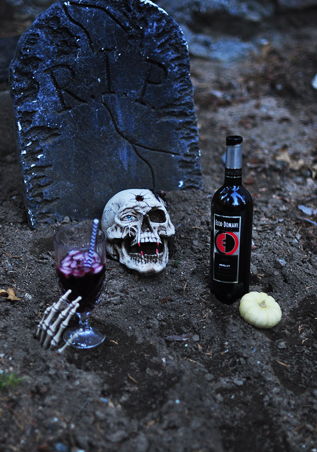 Halloween_graveyard_Ecco Domani Merlot