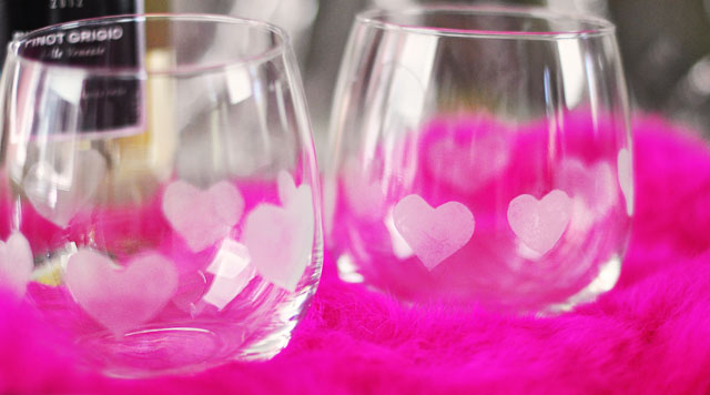 Heart Etched wine glasses DIY