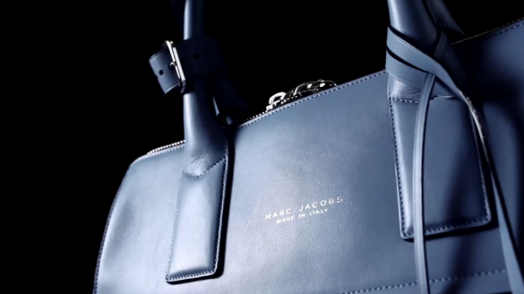 Marc Jacobs IT bag-behind the scenes video-6