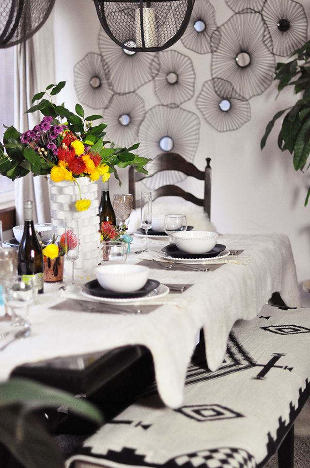 Mixed textures tablescape _ Black and Ivory