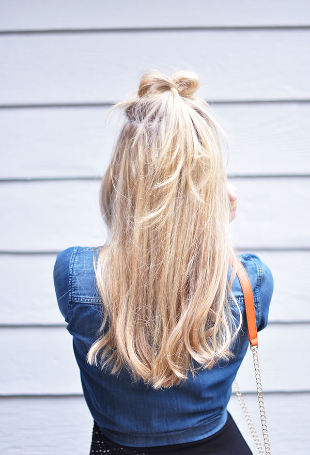 Pretty half-up hair style _bow top knot