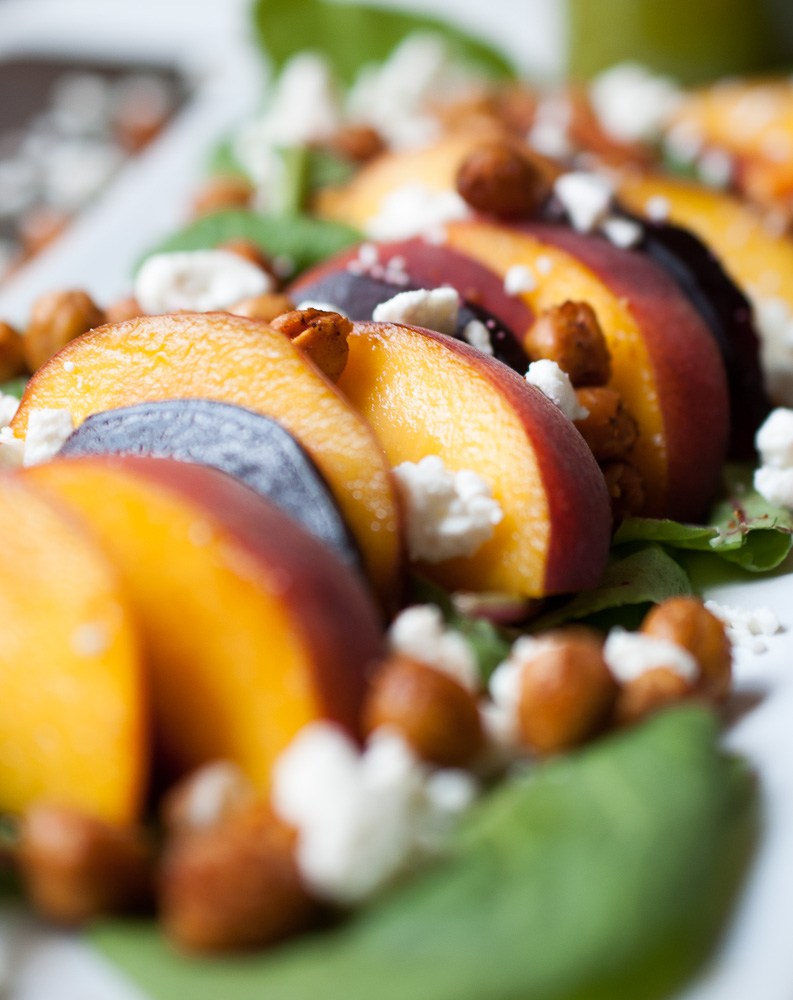 Roasted-Beet-Peach-Crispy-Chickpea-Salad-3