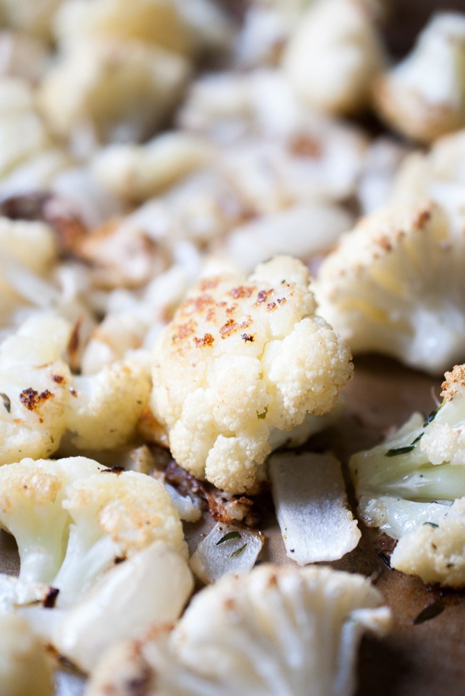 roasted cauliflower garlic soup