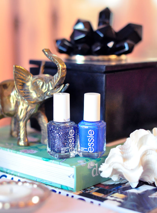 Royal Blue nails+glitter+essie nail