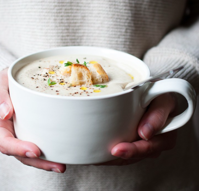 roasted cauliflower garlic soup